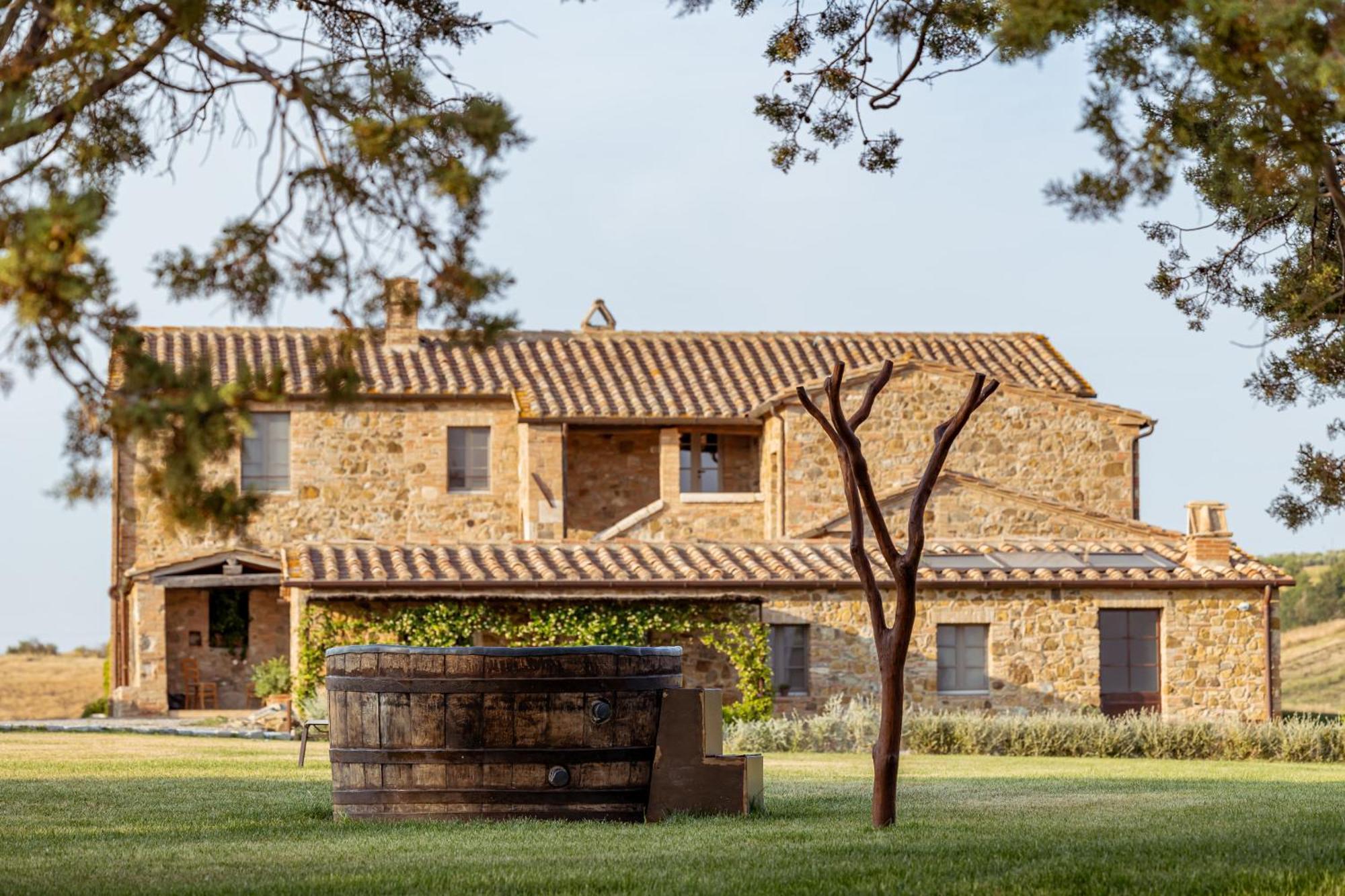 Sce Quiríc San Quirico dʼOrcia Exterior foto