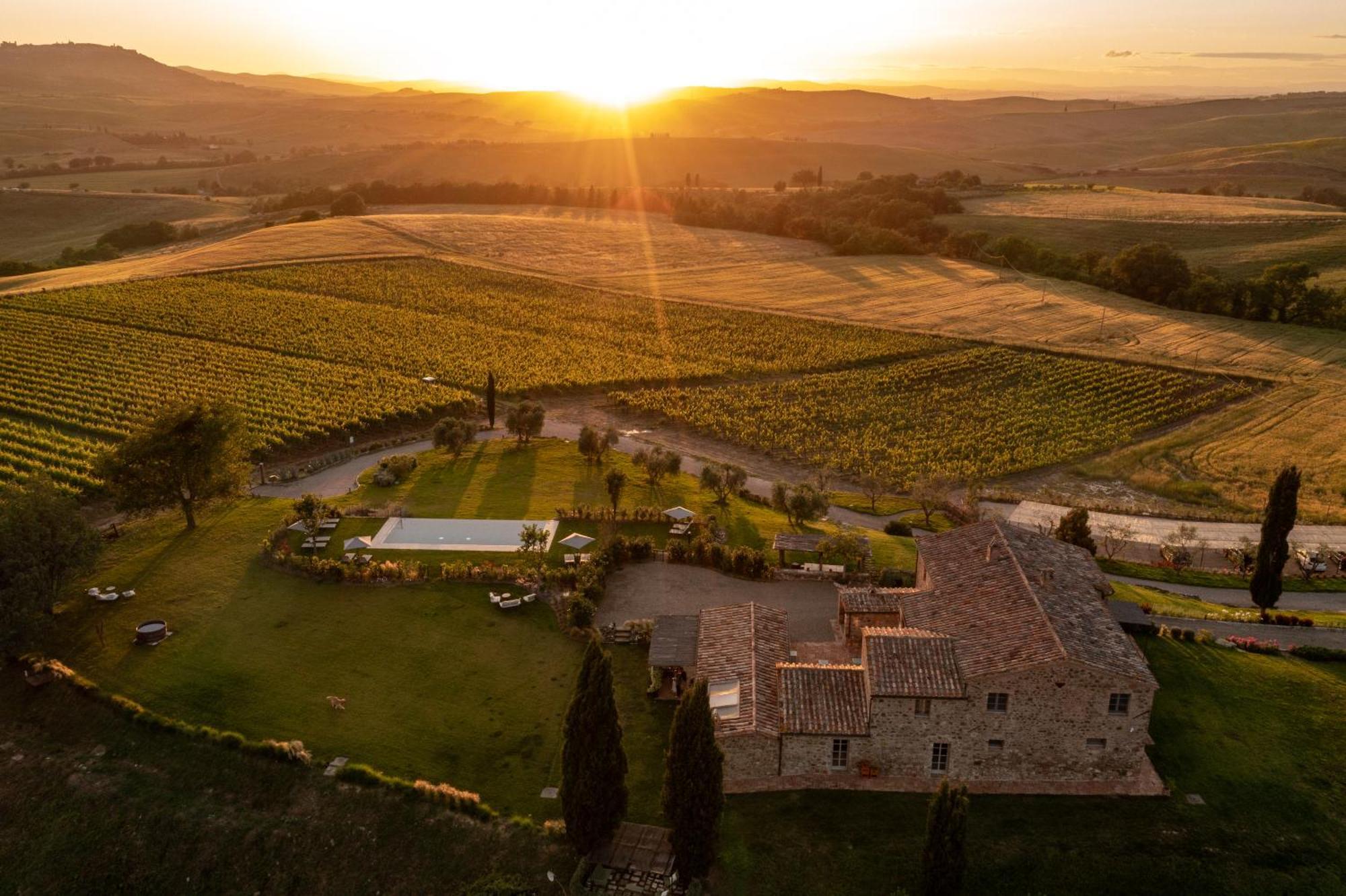 Sce Quiríc San Quirico dʼOrcia Exterior foto